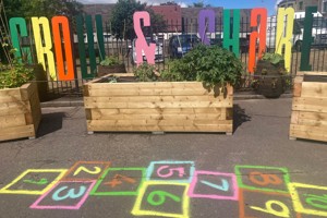 Leven Unexpected Garden